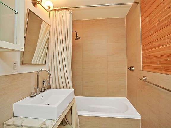 3rd image of 610 Union Ave #5C