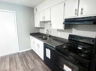 Stonleigh Court Apartment Homes, Leavenworth, KS 66048