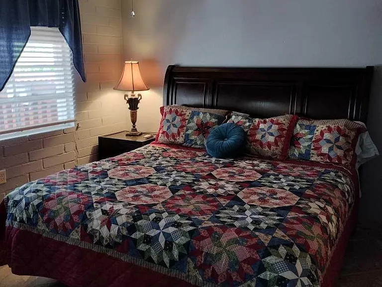 138 S La Canada Dr #D — Photo 12