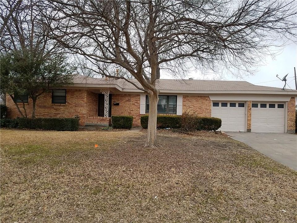 1st image of 3821 Oxley Dr