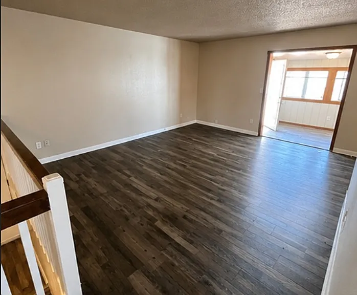 4123 Central St — Photo 13
