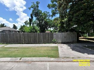 1437 Shirley Dr, New Orleans, LA 70114