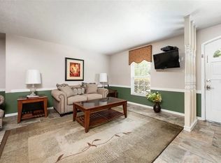 619 E Lumsden Rd, Brandon, FL 33511
