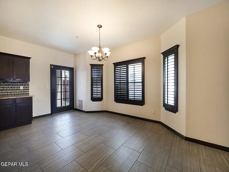 11629 Grotto Bay Ct — Photo 6