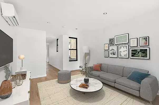 Rented by Avenues Real Estate | media 28