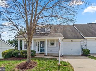 1003 Parade Ln, Mount Airy, MD 21771