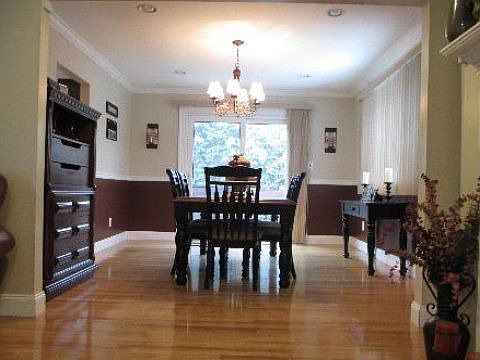 5th image of 46 Hollis Dr