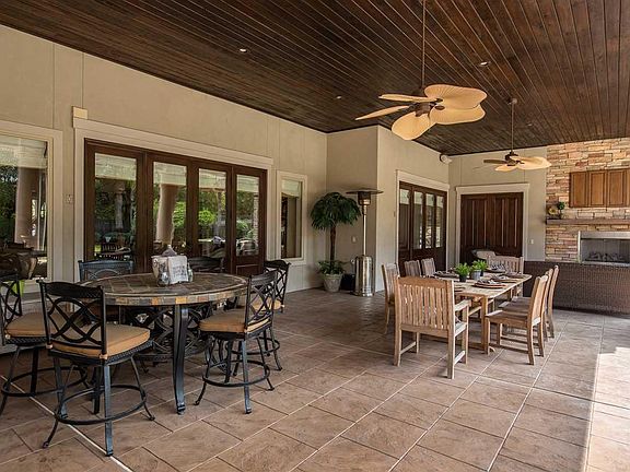 3rd image of 1341 Upland Crest Ct