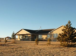 1318 Twin Mountain Rd, Cheyenne, WY 82009