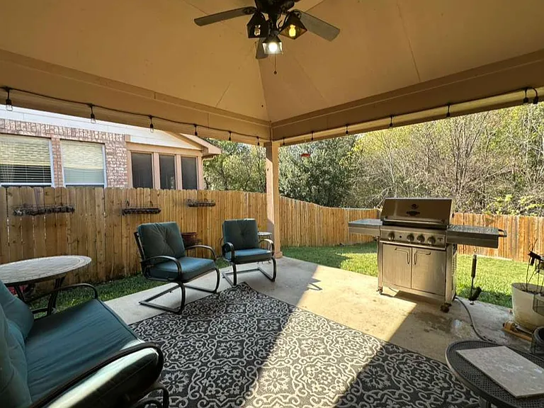 4223 Fall Creek Dr — Photo 36