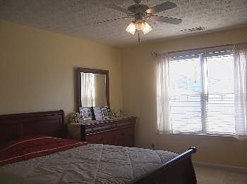 5th image of 1233 W Oaks Way
