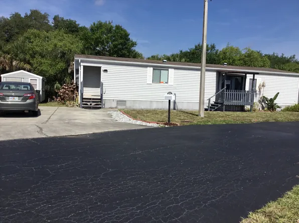 4668 Nader Ln, Titusville, FL 32780