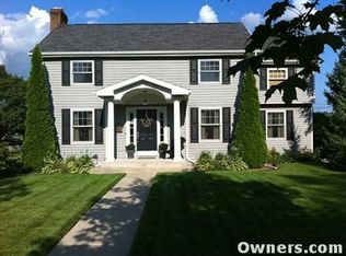 104 S Hawthorne Dr, South Bend, IN 46617