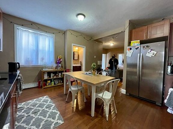 5th image of 68 Glenville Ave #3