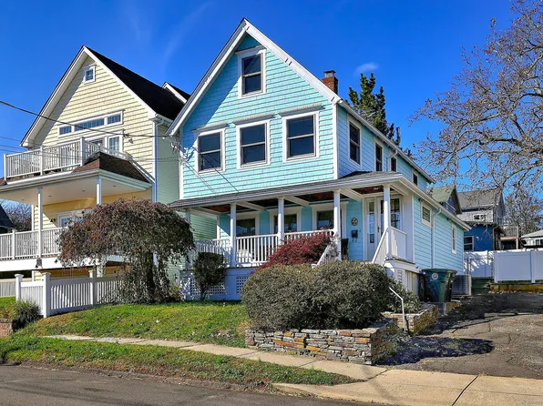 22 Hillside Avenue, Milford, CT 06460