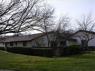 2nd image of 2223 Kingstree Ln