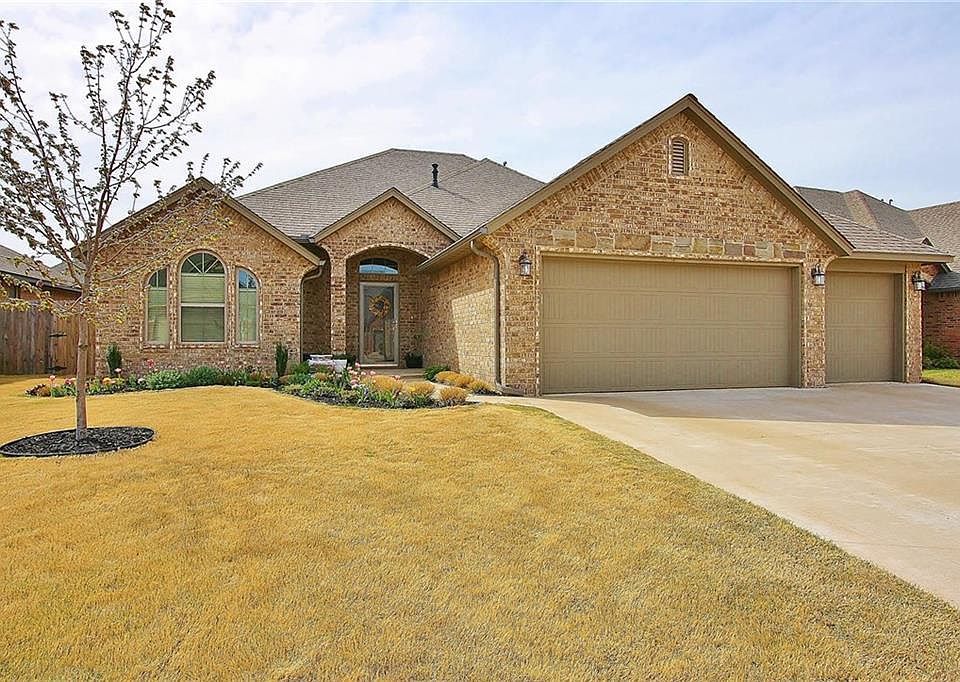 1st image of 2805 Ryder Dr