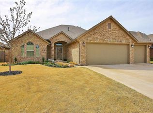 2805 Ryder Dr, Yukon, OK 73099