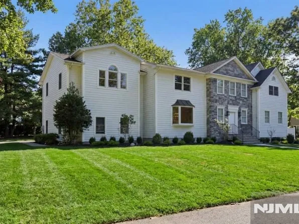 337 Franklin Street, Haworth, NJ 07641