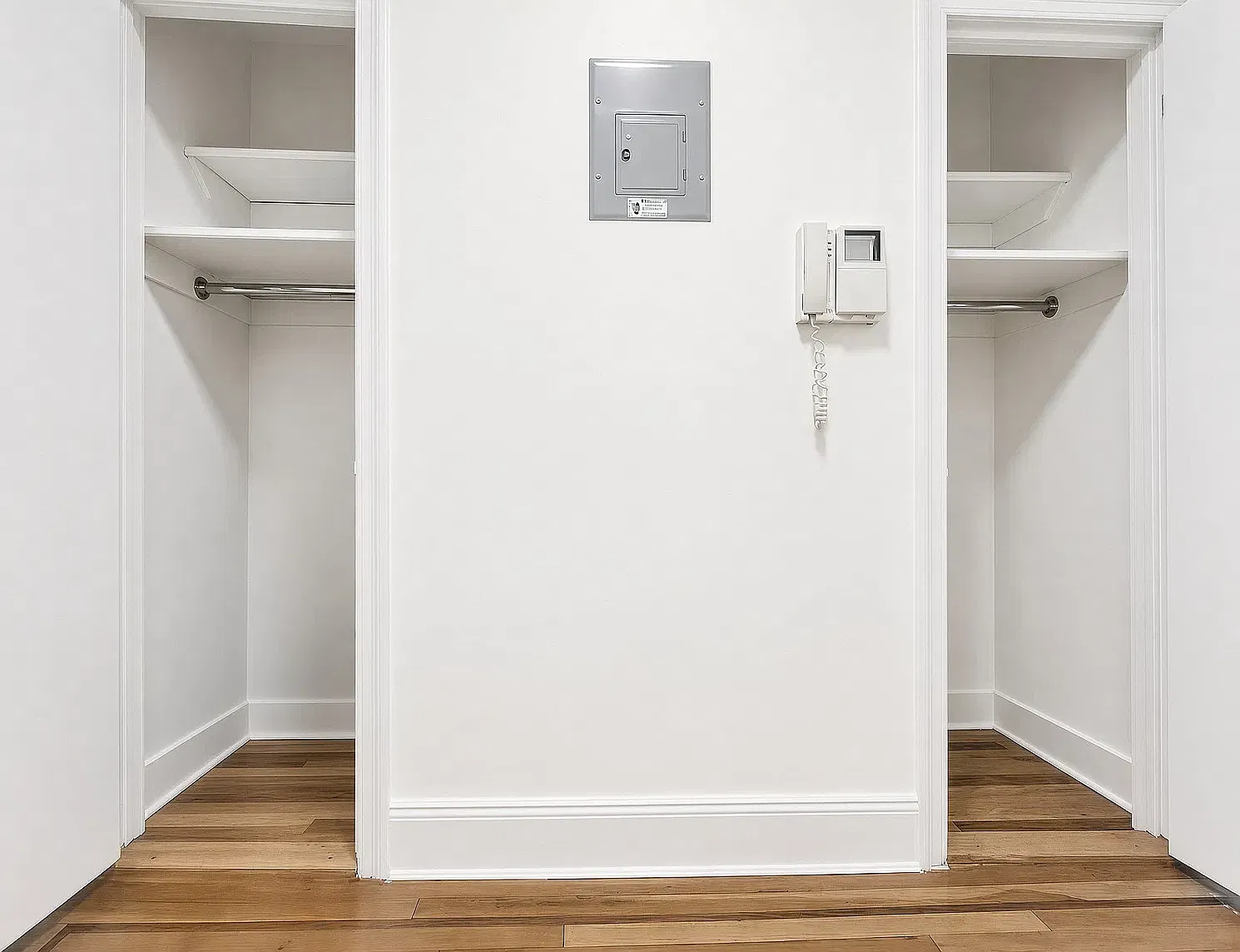 214 East 51st Street — Photo 3