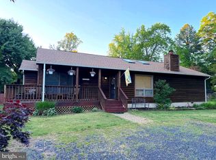 121 11th St S, Colonial Beach, VA 22443