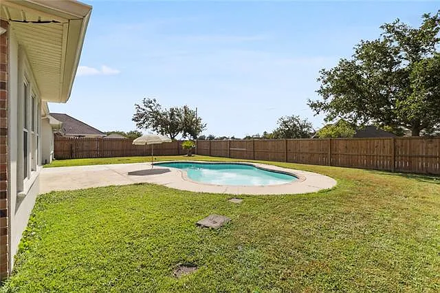 212 Oak Point Dr — Photo 22