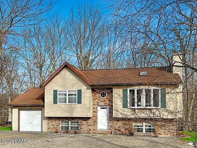 1st image of 124 Rainbow Dr