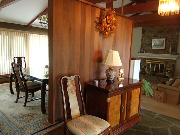 Lobby 2