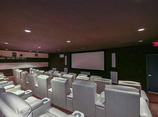 900 Biscayne Blvd #PENTHOUSE 6205, Miami, FL 33132