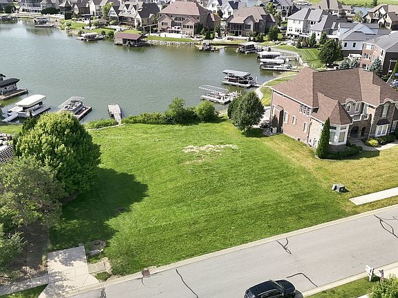 5th image of 13612 Kingston Dr