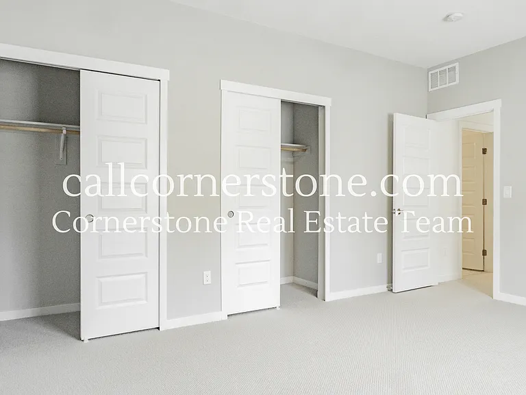 10120 Kentwood Dr — Photo 19