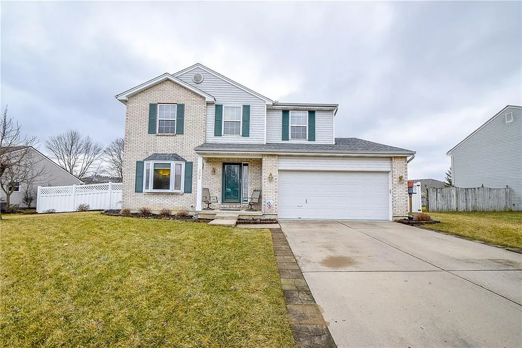 3006 Clearstream Way photo 1