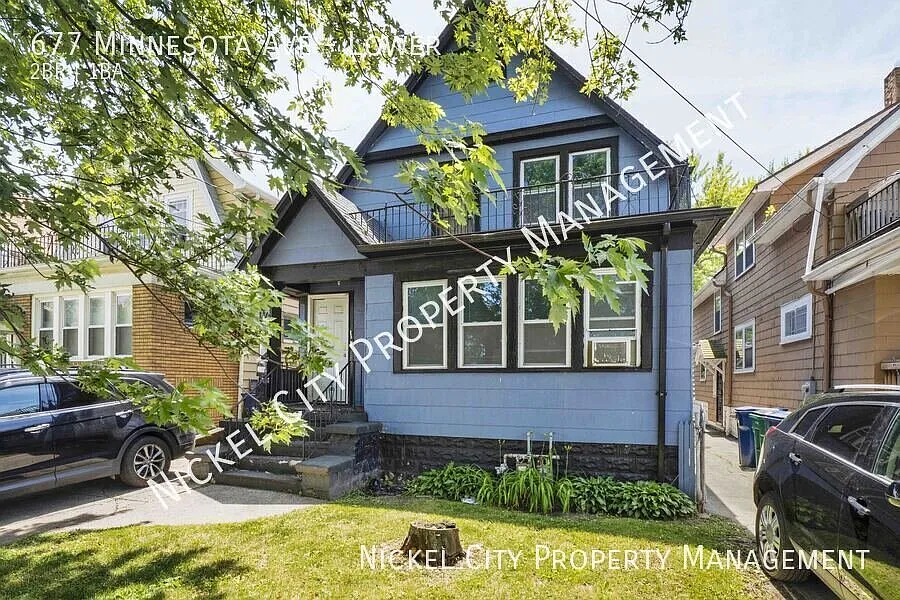 677 Minnesota Ave #LOWER
