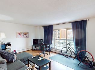 511 12th Ave SW, Calgary, AB T2E 1A9