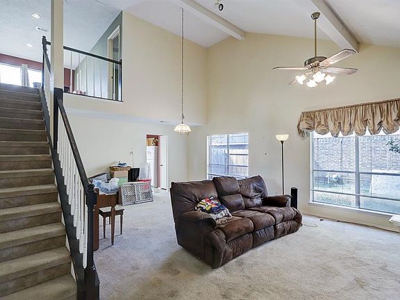 2nd image of 1214 Wildwood Dr