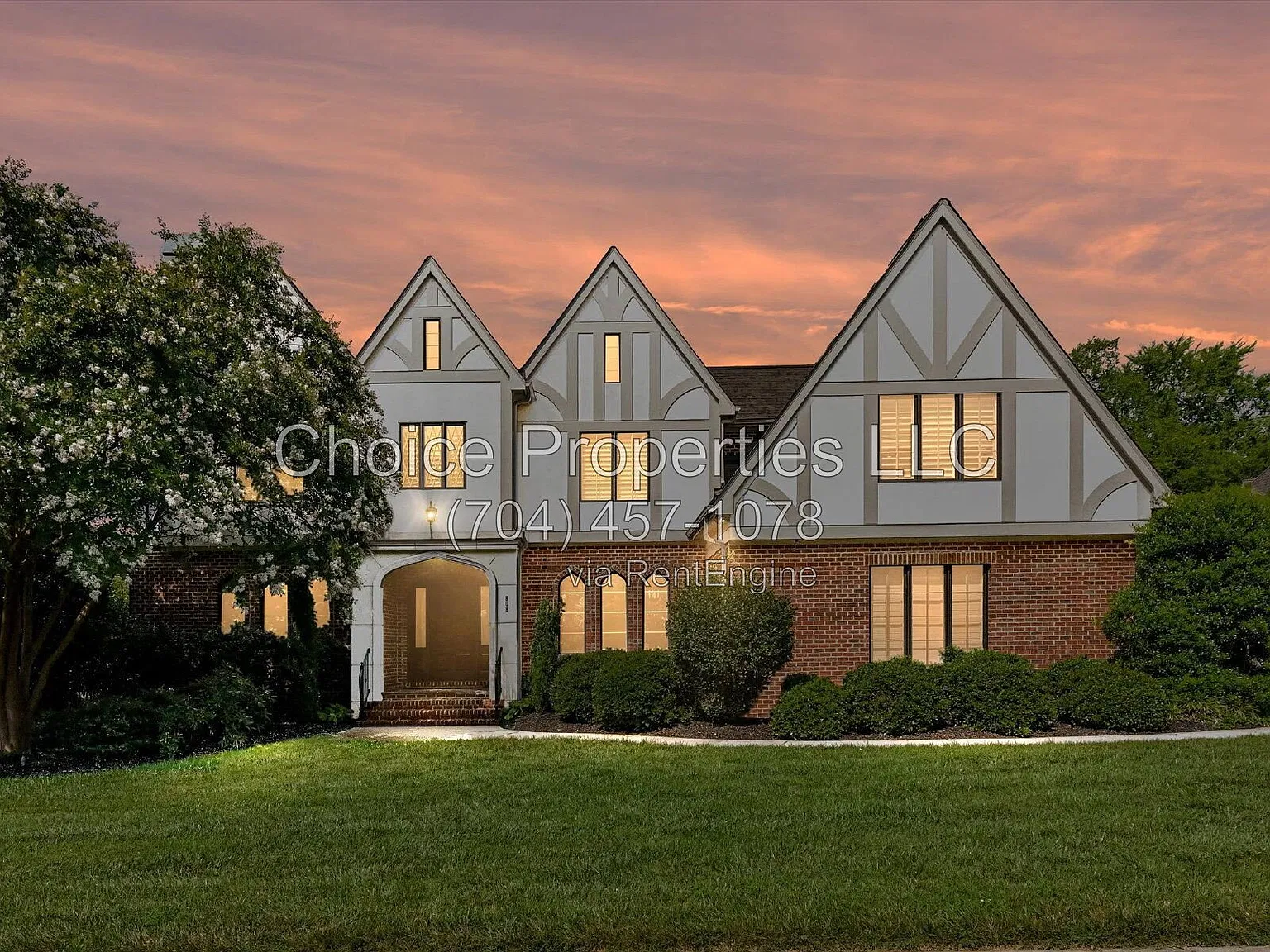 5 bed, 6.0 bath, 6419 sqft, $14,500 — Photo 1