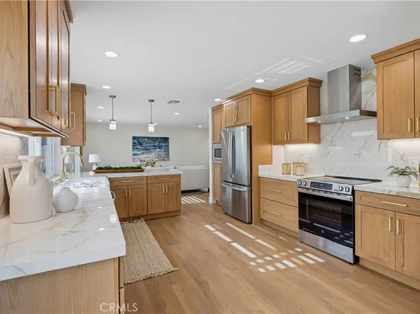5416 E Willowick Cir, Anaheim, CA 92807
