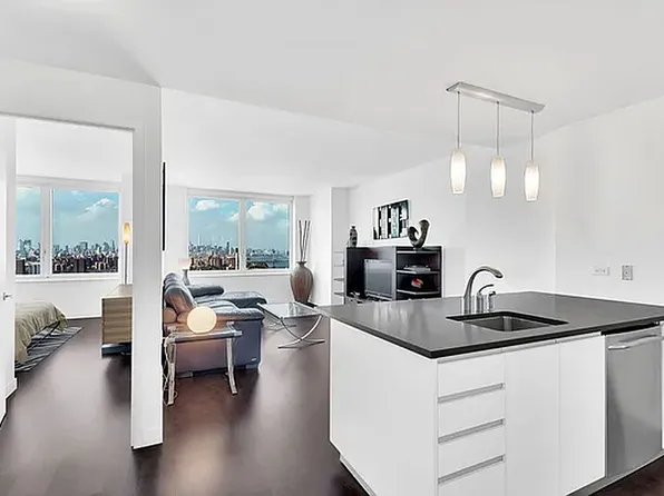 306 Gold St APT 35G, Brooklyn, NY 11201
