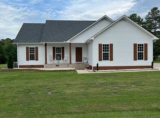 3675 Gidley Rd, Hokes Bluff, AL 35903