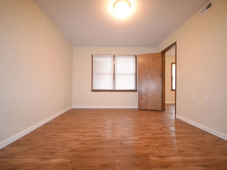 216 W Main St — Photo 6