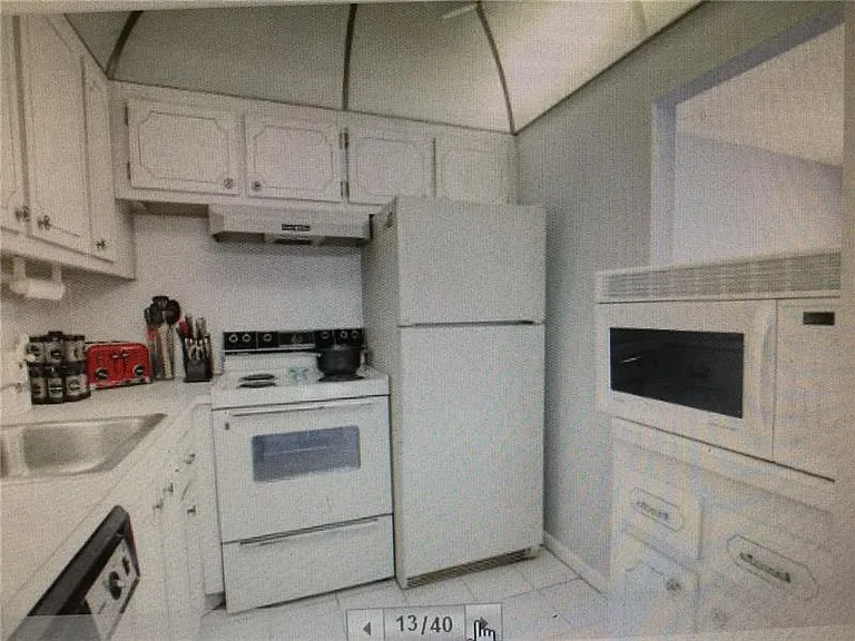 460 Mansfield Dr #K-unit 460 — Photo 28