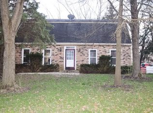 8527 W Dralle Rd, Frankfort, IL 60423