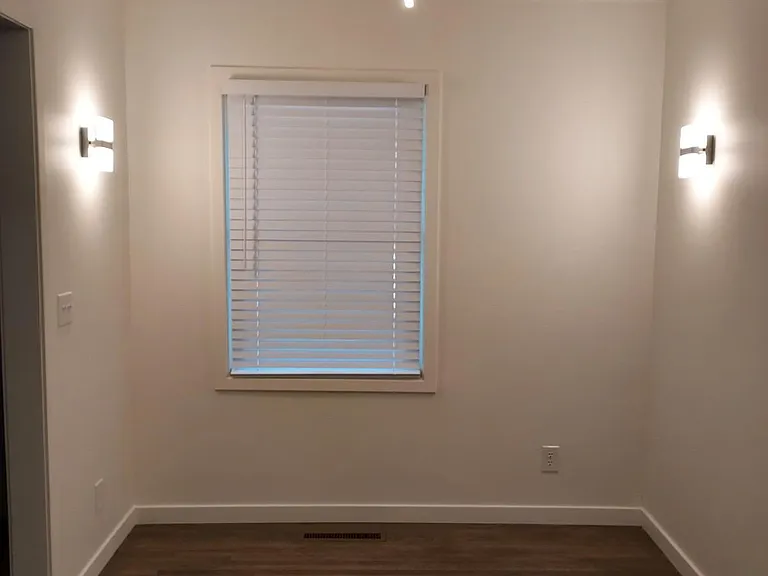 1250 N Westview Dr — Photo 4
