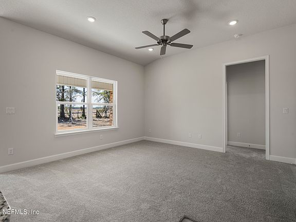 4th image of 3372 MEADOW RIDGE Place