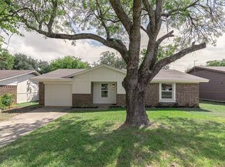 2642 Concord Ln, Lancaster, TX 75134