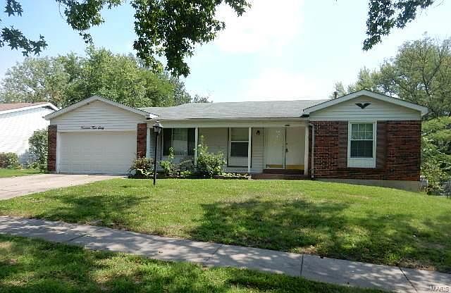 1st image of 14460 Fox Manor Dr