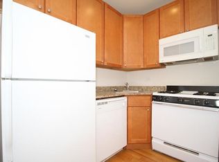 1907 W Wilson Avenue #2c FL 2ND, Chicago, IL 60640