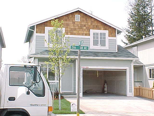 1st image of 10520 56th Dr NE