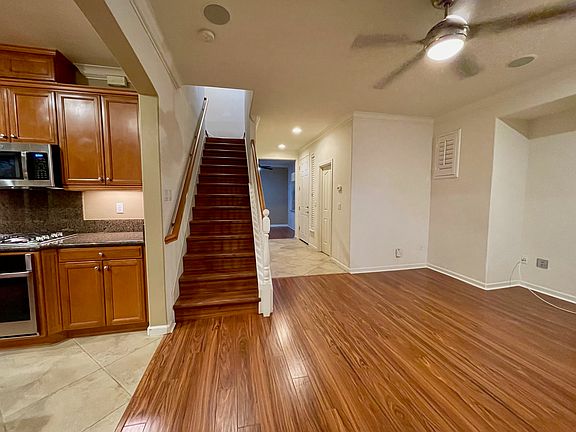 Living Room (1st Floor)