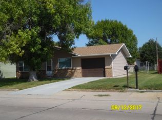 515 S Bryan Ave, North Platte, NE 69101